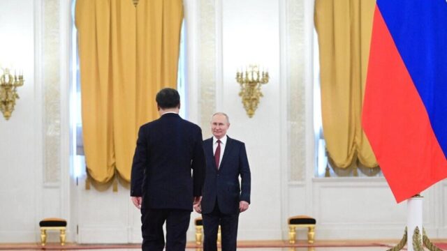 Russia Seeks to Balance Ties With U.S., China: Official