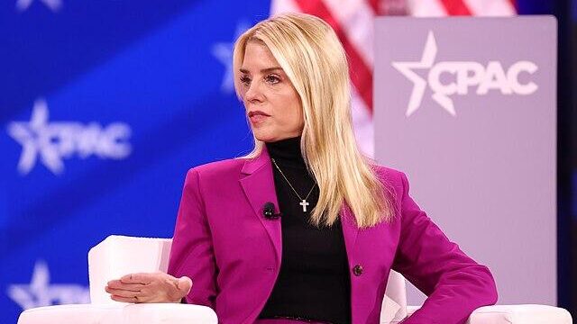 Why is Bondi’s DOJ Still Prosecuting a Pistol Brace Owner?