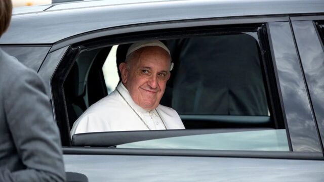 The Death of the Pope: Catholicism at a Crossroads