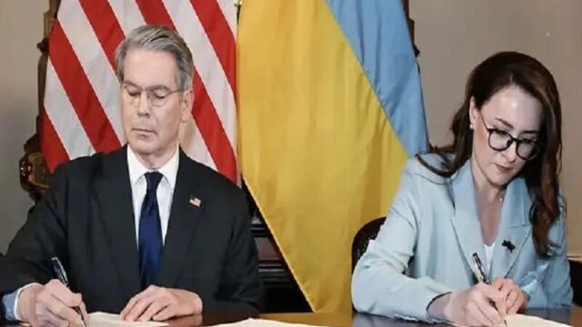 Will the Amended Minerals Deal Lead to More American Weapons Packages for Ukraine