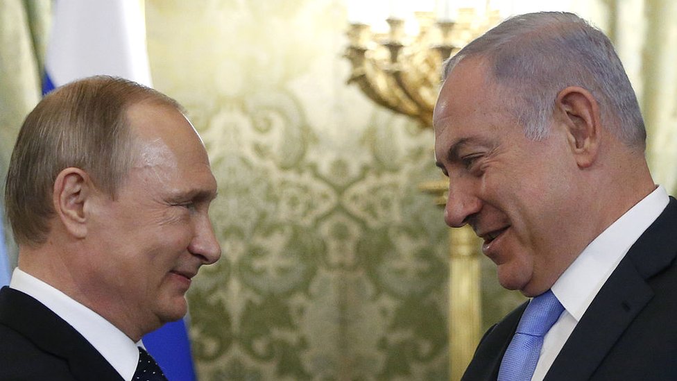 Putin Aligns With Israel and Finds a New Way to Deny Reality
