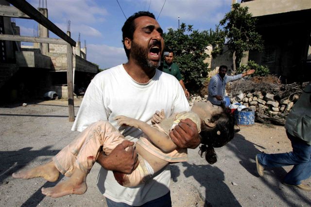 U.S. Surgeon Breaks Down While Reading Testimony of Gaza Doctors