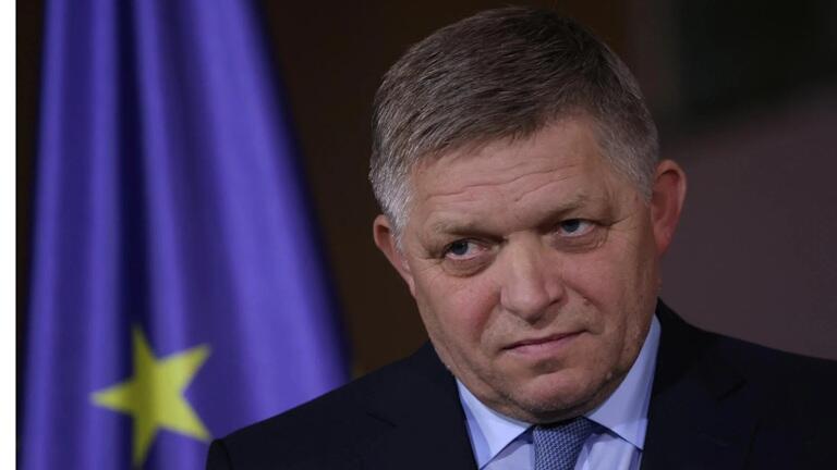 EU Country’s Leader Says Ukraine’s Backers ‘Tired’ of Peace