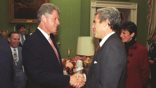The Long-Buried Secret of Bill Clinton’s Affair with Ghislaine Maxwell