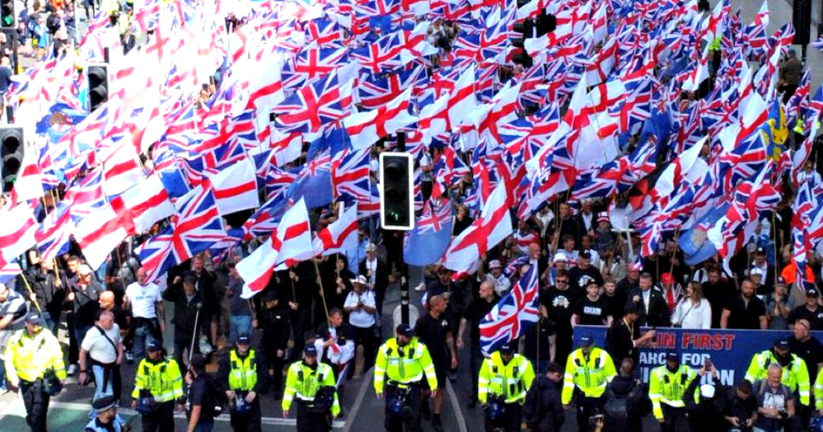 Massive Anti-Immigration Protest in Manchester, England
