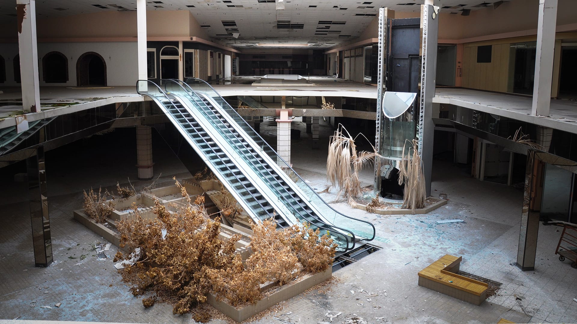 Store Closings Are On Pace to Set a New Record High in 2025