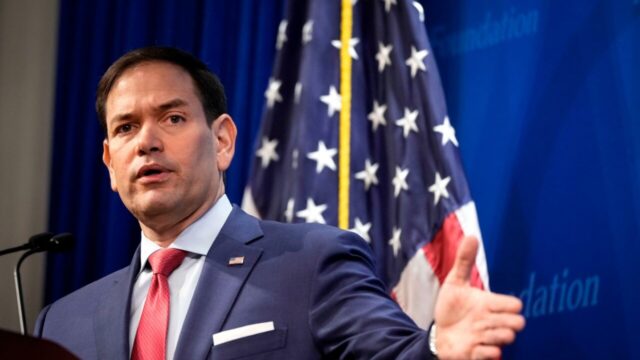 On Ukraine and Venezuela, Trump Needs to Dump the Sycophants