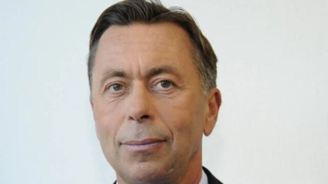 German Police Raid the Home of Renowned Media Critic for an Ironic Tweet