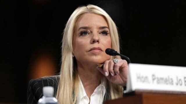 Congressman James Comer Slams Pam Bondi’s DOJ After Viral Chart Shows ZERO Arrests