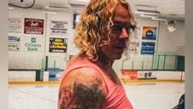 Dad in Dress Kills Ex-Wife, Child, Self at School Hockey Game