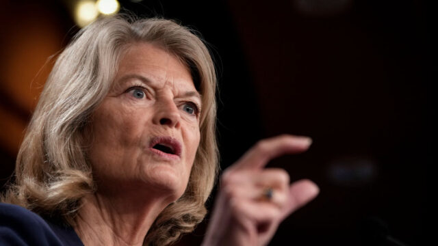 Lisa’s Latest Leftist Bootlick