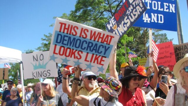 The Only Midterms Strategy Lamer Than ‘No Kings’ is GOP Plan to do Literally Nothing