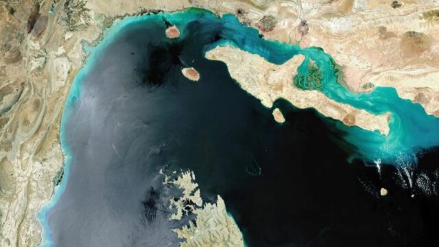 U.S. Admits No Hormuz Plan B as Preparations for Next Wave Begin