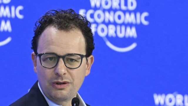 CEO of Major AI Company Calls for ‘Global Pause in AI Development’